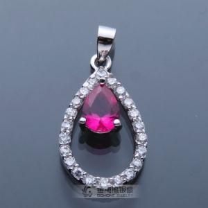 Halo Designed 925 Sterling Silver Pendant with CZ Stone