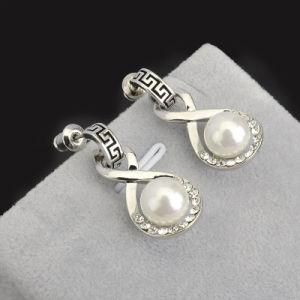High Quality Crystal Pearl Dangle Charming Earrings