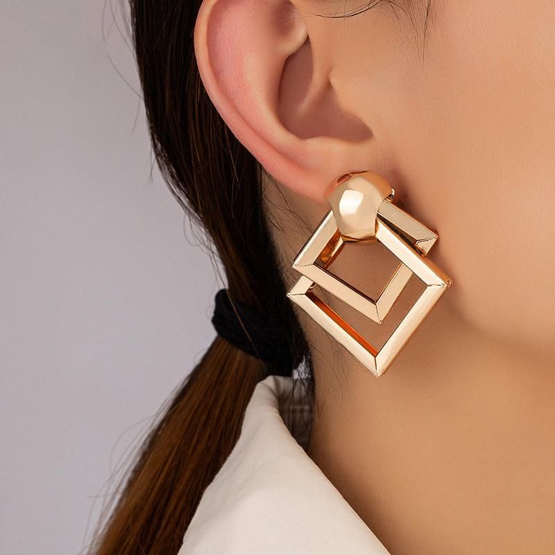 18K Gold Plated Top Covering Irregular Square Overlap Design Chunky Stud Earrings for Women Fashion Jewelry Gifts Party