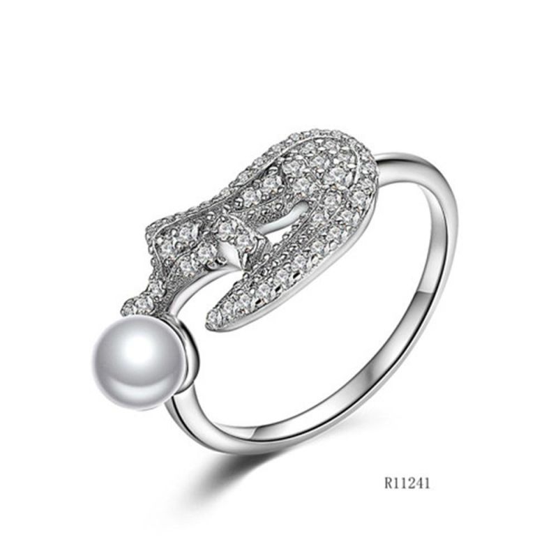 Elegant Animal Silver with Pearl Ring