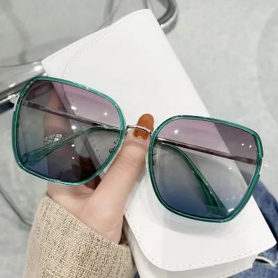 2022 Wholesale Men Women Ladies Vintage Retro Black Square Frame Lentes Cp F CE Price Italy Design Wholesale Polarized Sunglass