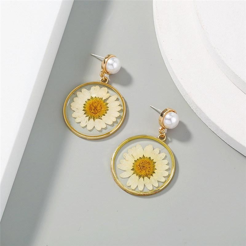 Manufacture 2021 European and American New Real Flower Drop with Round Pearl Stud Earrings for Women Gold Plated Fashion Jewelry Earrings Gift