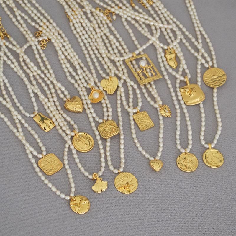 Variety Gold Coin Pendants Freshwater Rice Grains Pearls Gentle Retro Collarbone Chain Short Choker Necklace