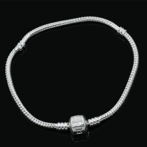 Sterling Silver Imitation (925 Stamped) Bracelet. Fits European Charm Beads 19cm (B04621)
