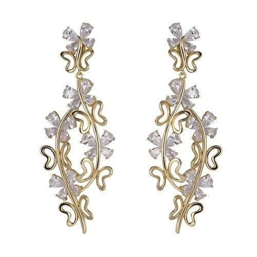 Fashionable Style 925 Sterling Silver Earring with Trendy Charm