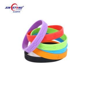 Custom Engrave Logo Cheap Silicone Bracelet Fashion Wristband