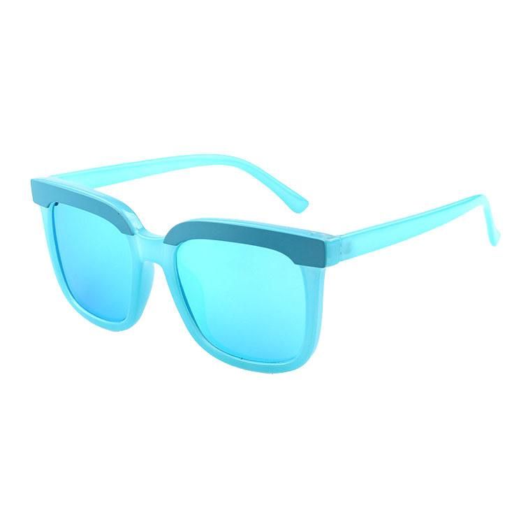 2018 Light Color Sunglasses with Metal Decoration