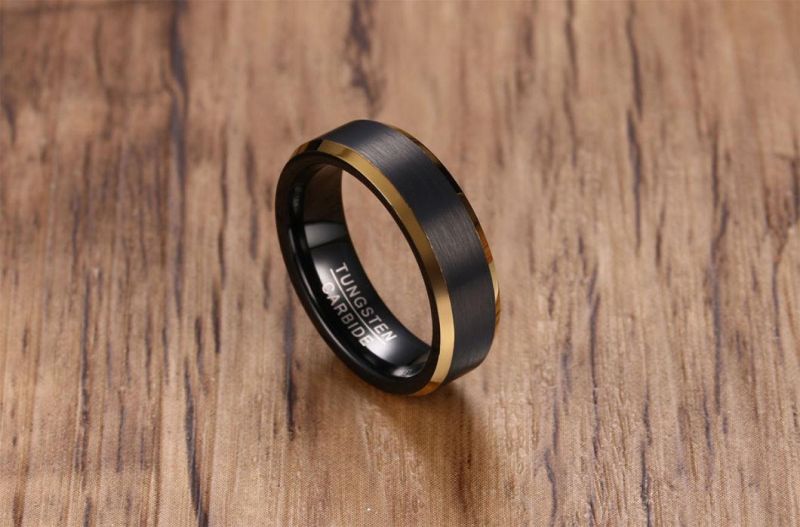 Factory Wholesale Electroplating Edge Gold Brushed Tungsten Steel Ring Fishing Tungsten Gold Ring for Men Tst8134