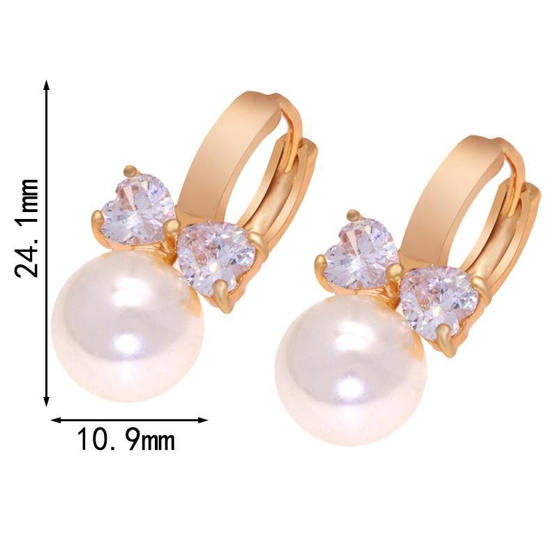 Pearl Copper Heart Shape Zircon Pearl Hoop Earring